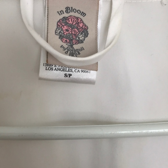 The Mrs. Robe - Picture 3 of 4